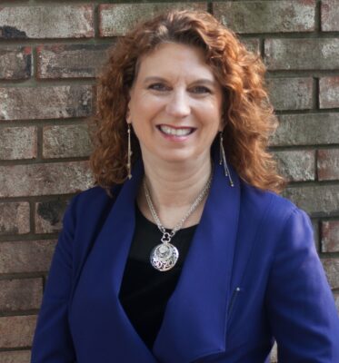 28 How to Repurpose Your Written Material – Lisa Ryan – Writing to Get Business Podcast