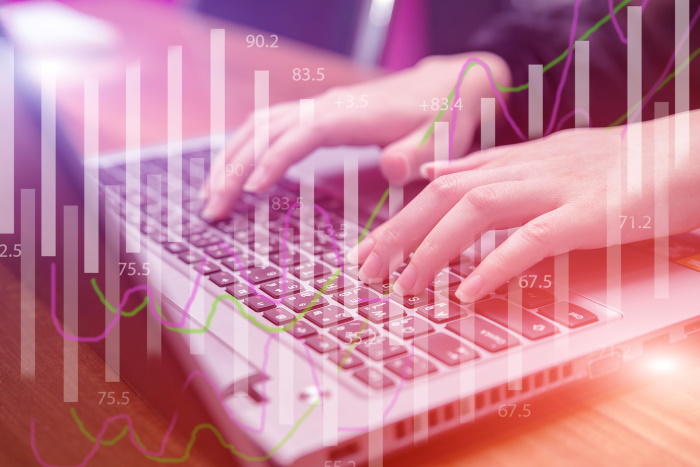 hands with bar graphs